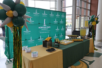 cake table