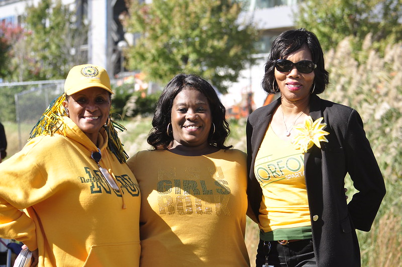 nsu alumn employees at homecoming