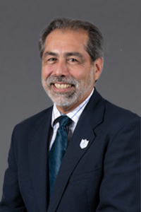 Dr. Enrique Zapatero