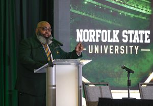 Gordon Ross at the podium